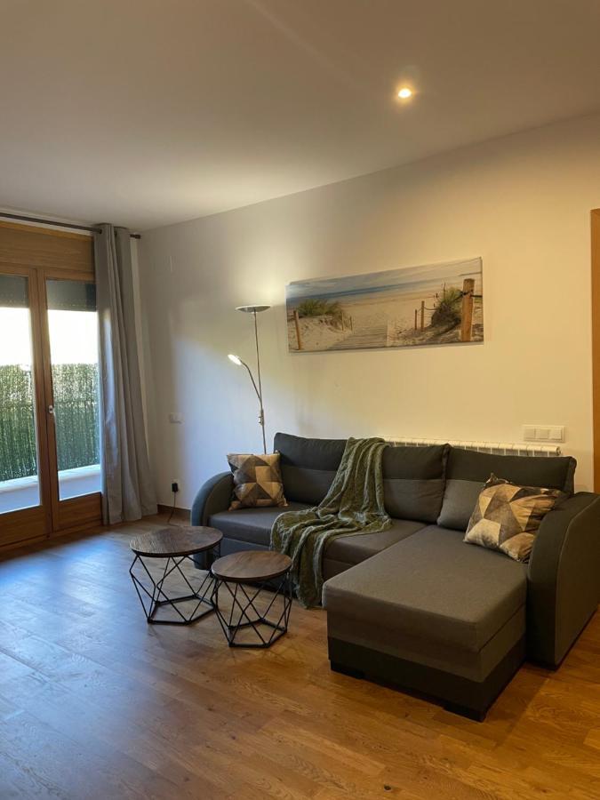Precioso Calido Apartamento En Sort Con Terraza Apartment Luaran gambar